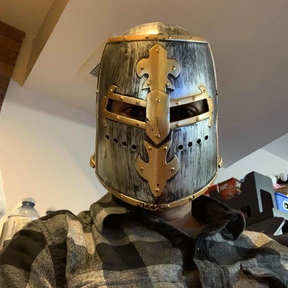 Meet your Posher, Erwin - Picture 1 of 1